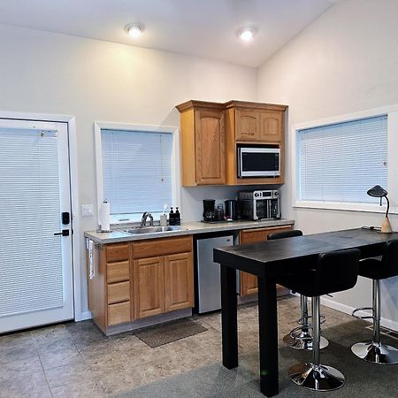 The Secret Garden Apartment Portland Exterior photo